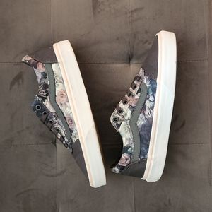 Vans Sneakers Womans Size 6.5